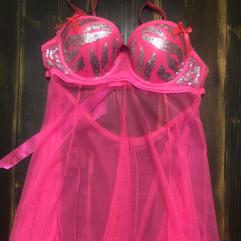 Y2K Hot Pink Mesh & Silver Sequin Babydoll Nighty Built in Bra SZ 36B